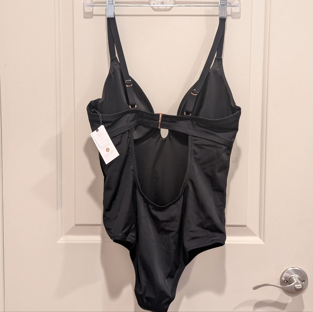 Shade & Shore Black Underwire One-Piece Swimsuit 36DD - Picture 4 of 7